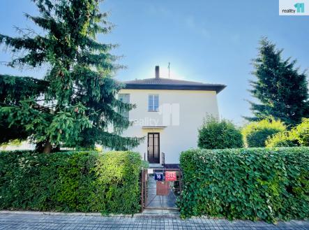 1 | Prodej - dům/vila, 140 m²