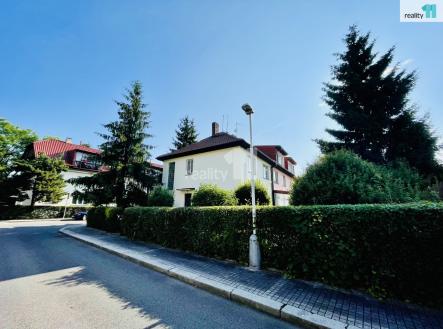4 | Prodej - dům/vila, 140 m²