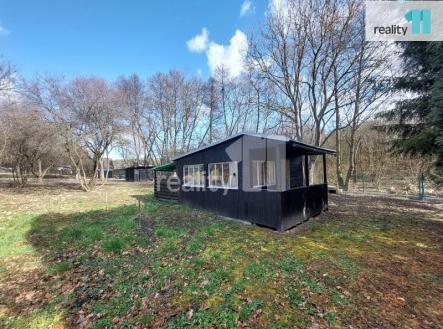 Pronájem - pozemek, zahrada, 2 861 m² obrázek