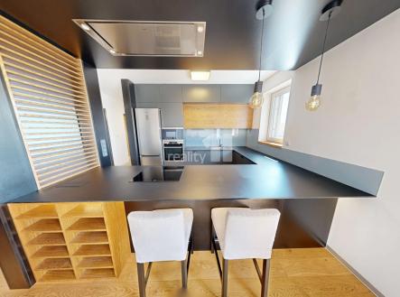 3 | Pronájem bytu, 4+kk, 117 m²