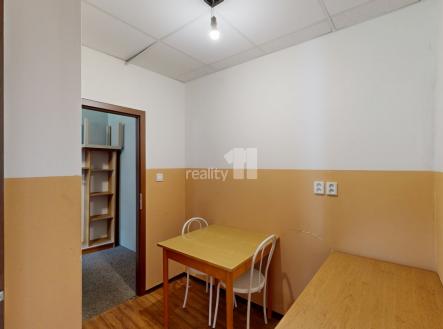 3 | Prodej - penzion, 370 m²