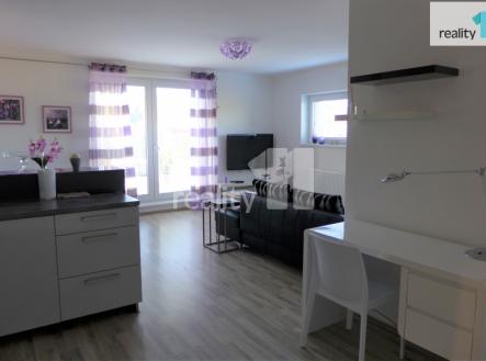 2 | Pronájem bytu, 2+kk, 67 m²