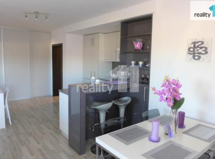 3 | Pronájem bytu, 2+kk, 67 m²