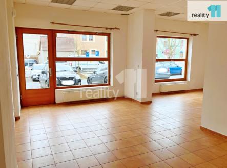 5 | Prodej - obchodní prostor, 47 m²