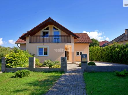 3 | Prodej - dům/vila, 192 m²