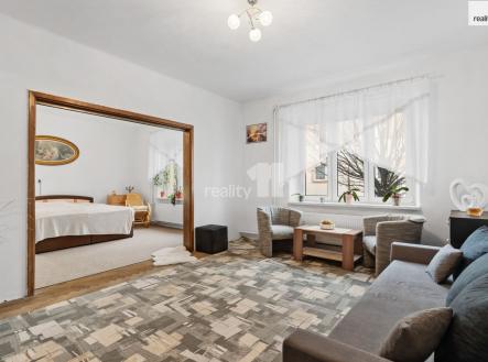 12 | Prodej - dům/vila, 143 m²