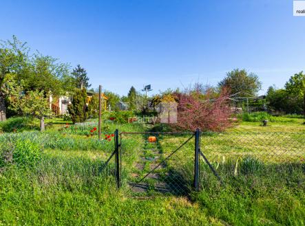 3 | Prodej - pozemek, zahrada, 418 m²