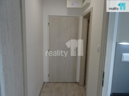 12 | Pronájem bytu, 1+kk, 30 m²