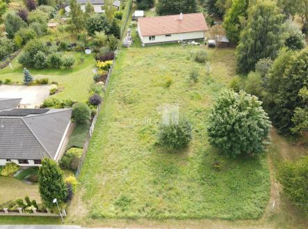 3 | Prodej - pozemek pro bydlení, 1 864 m²