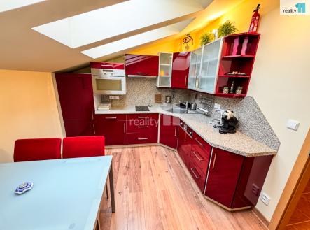 kuchyně | Prodej bytu, 2+1, 61 m²