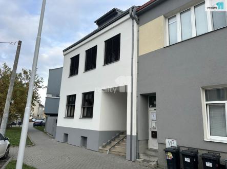 1 | Pronájem bytu, 2+1, 55 m²