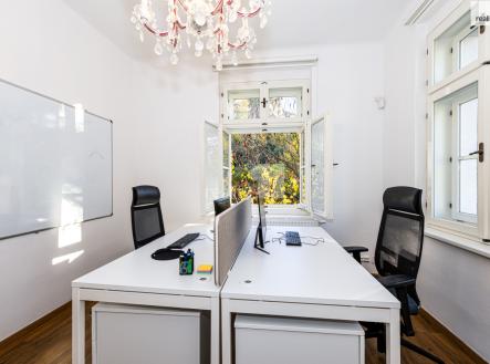 3 | Pronájem - kanceláře, 200 m²