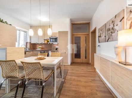 3 | Prodej bytu, 3+kk, 77 m²