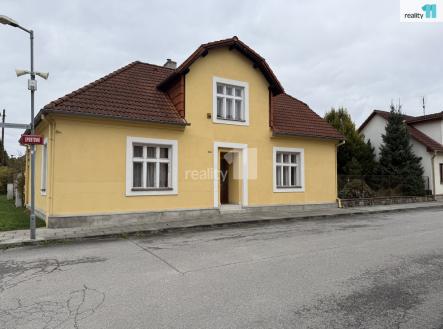 4 | Prodej - dům/vila, 137 m²