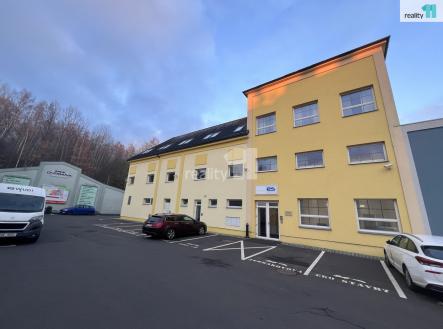 3 | Pronájem - obchodní prostor, 47 m²