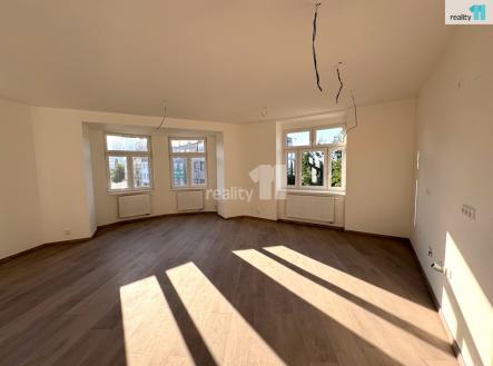 4 | Prodej bytu, 2+kk, 74 m²