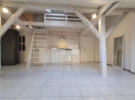 1 | Pronájem bytu, 1+kk, 43 m²