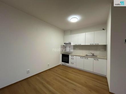 3 | Pronájem bytu, 1+kk, 34 m²