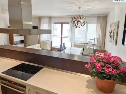 4 | Pronájem bytu, 2+kk, 72 m²