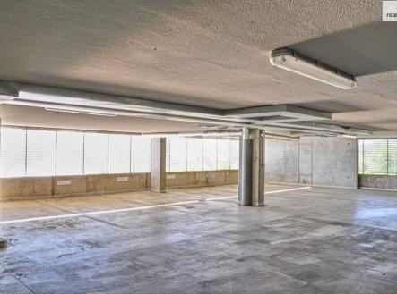 2 | Prodej - malý objekt/garáž