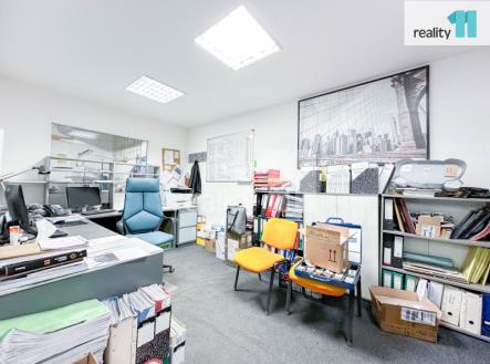 2 | Pronájem - výrobní prostor, 556 m²