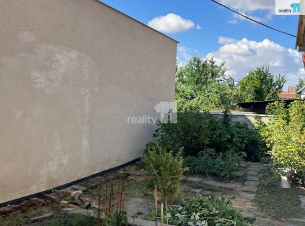 2 | Prodej - dům/vila, 107 m²