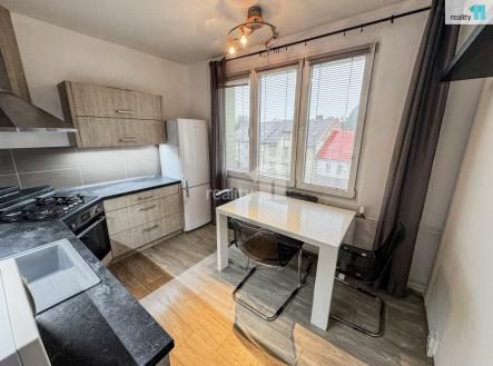 4 | Pronájem bytu, 3+1, 64 m²