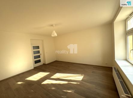 3 | Pronájem bytu, 1+1, 47 m²