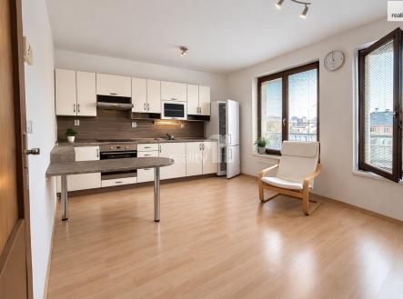 2 | Pronájem bytu, 2+kk, 49 m²