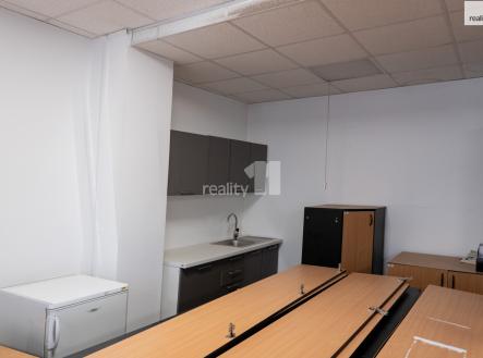 2 | Pronájem - kanceláře, 100 m²
