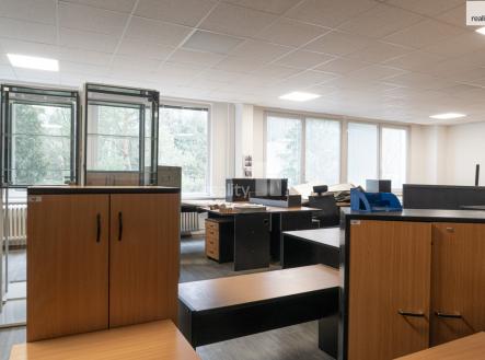3 | Pronájem - kanceláře, 100 m²