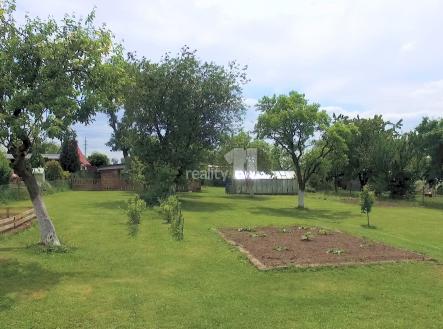 4 | Prodej - pozemek pro bydlení, 1 068 m²