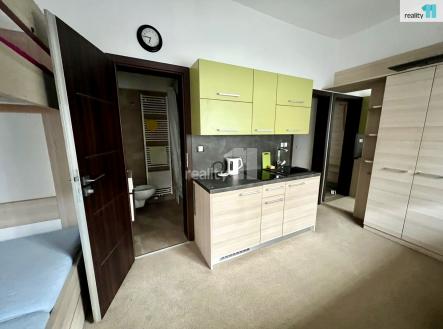 2 | Pronájem bytu, 1+kk, 30 m²