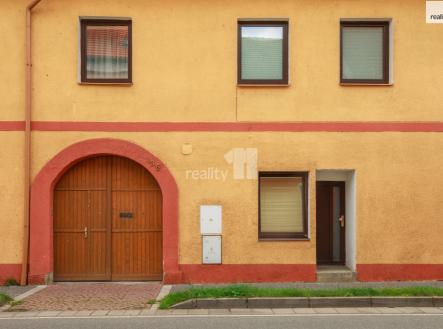 3 | Prodej - dům/vila, 220 m²