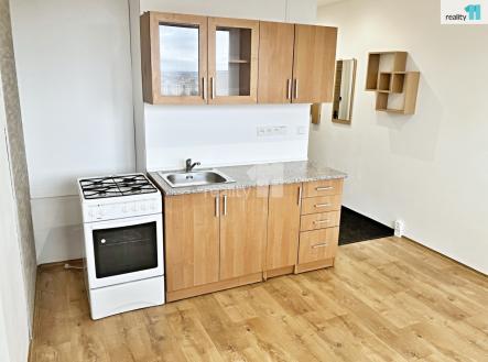 3 | Pronájem bytu, 2+kk, 36 m²