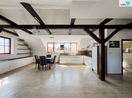 3 | Prodej - komerční objekt, jiný, 541 m²