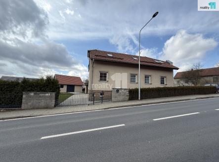 4 | Prodej - dům/vila, 178 m²