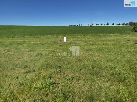 1 | Prodej - pozemek pro bydlení, 3 737 m²