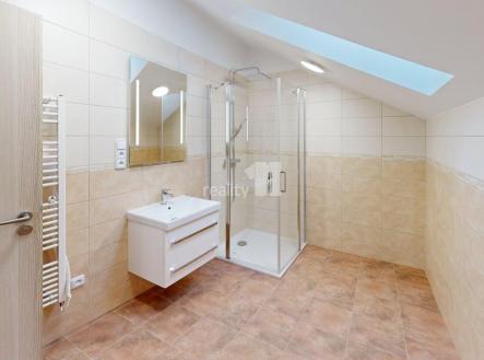 4 | Pronájem bytu, 4+kk, 136 m²