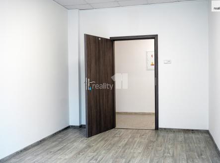2 | Pronájem - kanceláře, 18 m²