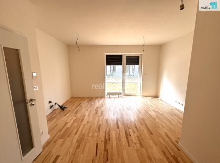 2 | Pronájem bytu, 1+kk, 32 m²