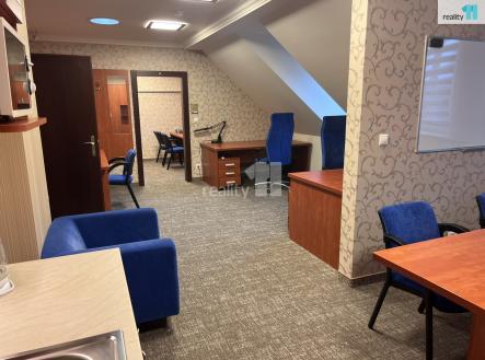 3 | Pronájem - kanceláře, 75 m²