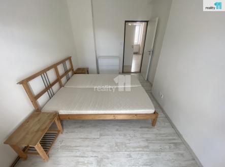 3 | Pronájem bytu, 1+1, 35 m²