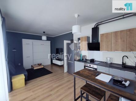 3 | Pronájem bytu, 1+kk, 30 m²