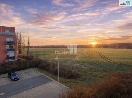 výhled z balkonu | Pronájem bytu, 1+kk, 36 m²