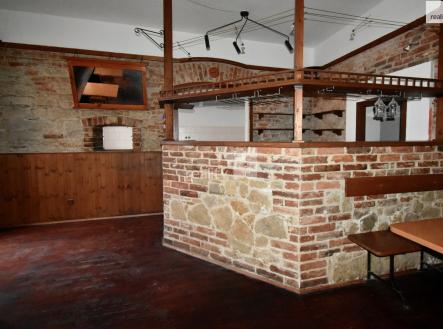 pizza | Pronájem - restaurace, 232 m²