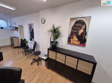 4 | Pronájem - obchodní prostor, 65 m²