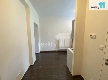 6 | Pronájem bytu, 1+1, 35 m²