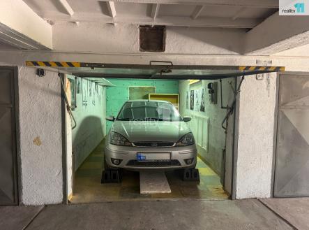 2 | Pronájem - malý objekt/garáž