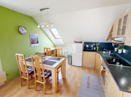 3 | Pronájem - dům/vila, 212 m²